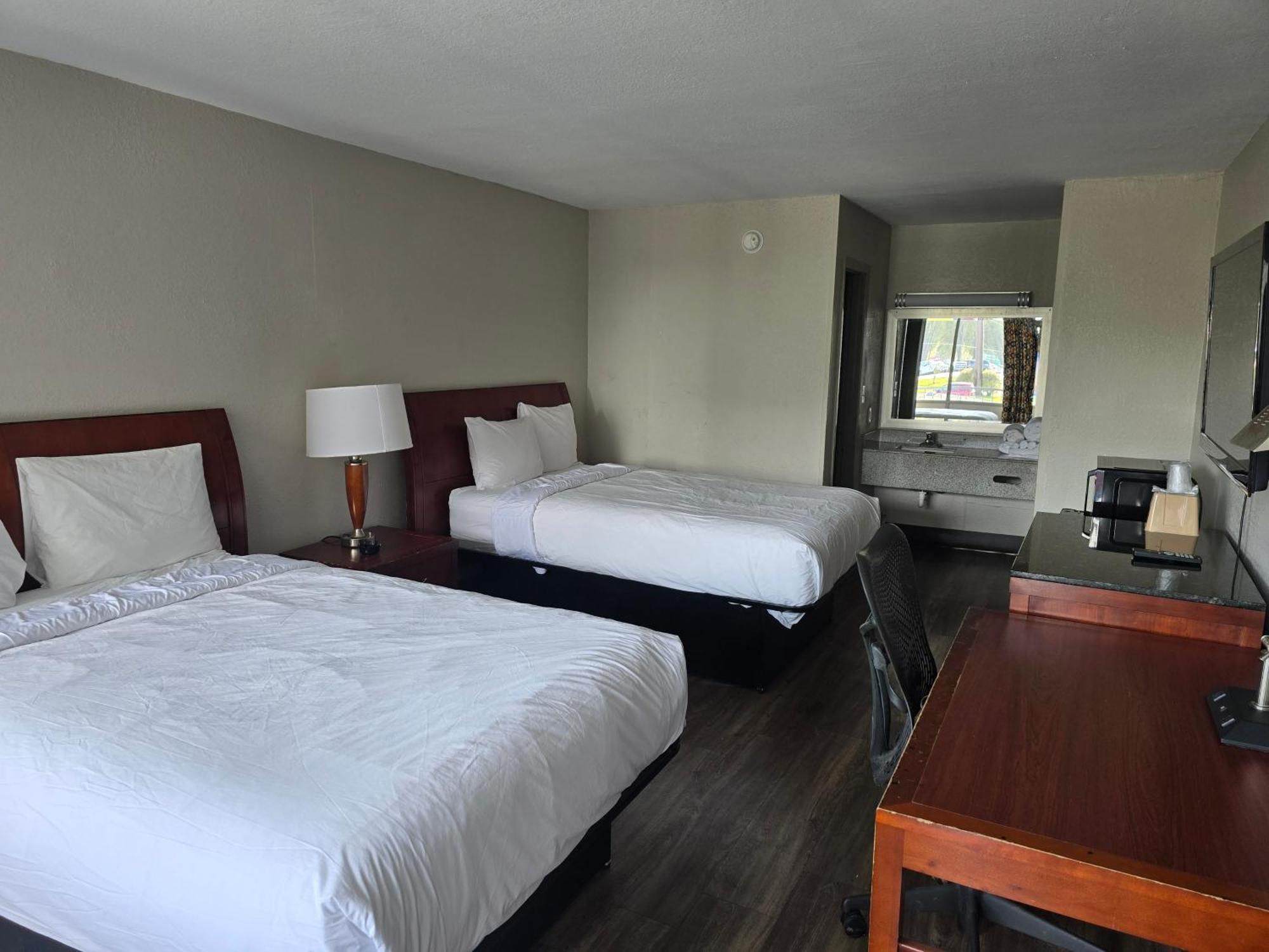 Days Inn By Wyndham Raleigh South Extérieur photo